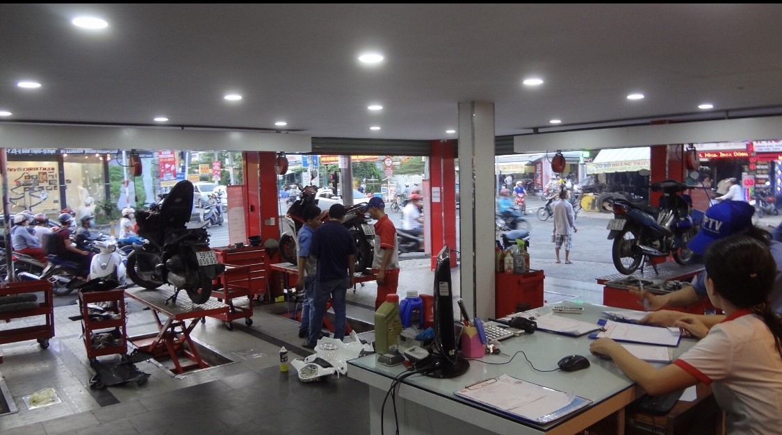 Bảo dưỡng xe máy tại Phát Thành Vinh